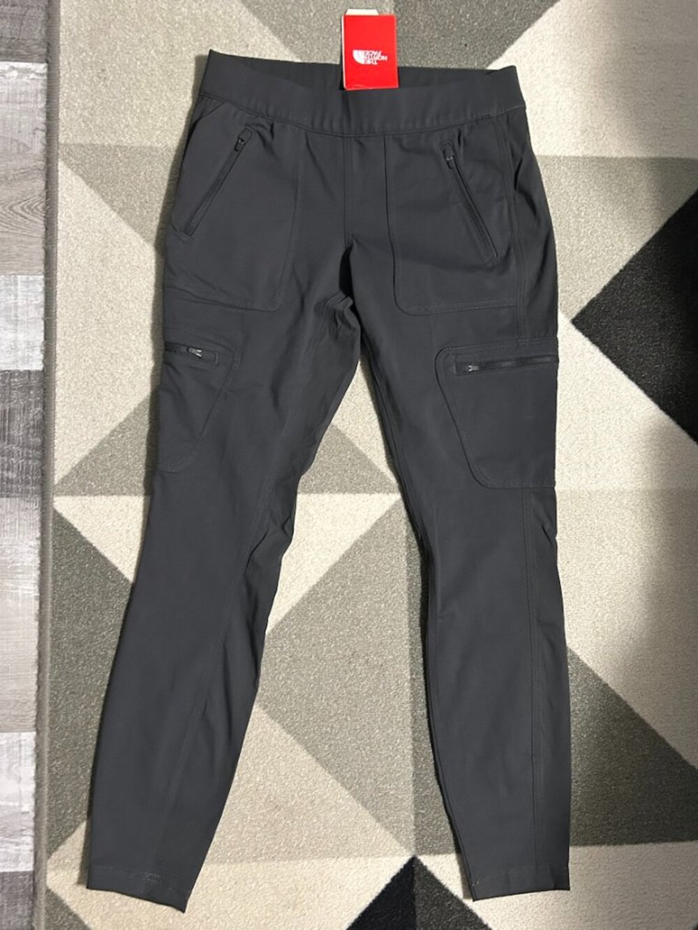NWT The North Face Women's Utility Hybrid Hiker Tight Pants Asphalt Gray Size M